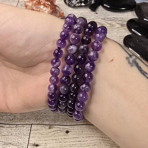 Amethyst Crystal Stretch Bracelet - Picture 2 of 4